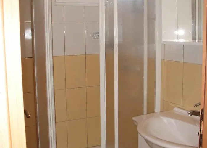 Manuela Apartamento Lopar