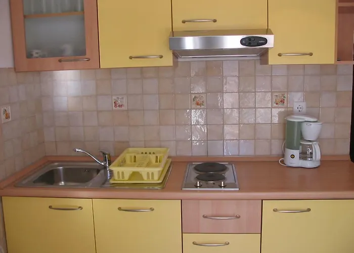 Manuela Apartamento Lopar